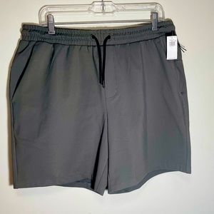 Old Navy PowerSoft DryFit loose shorts in dark gray. Size Large